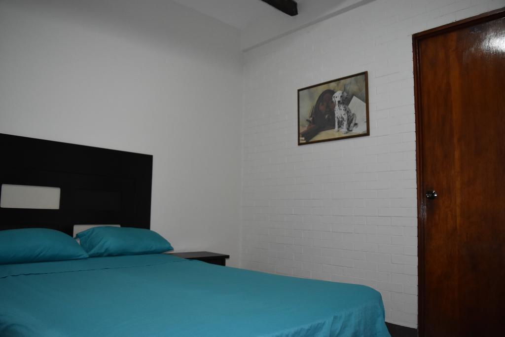 كويريتارو Hostal Casa Purpura المظهر الخارجي الصورة
